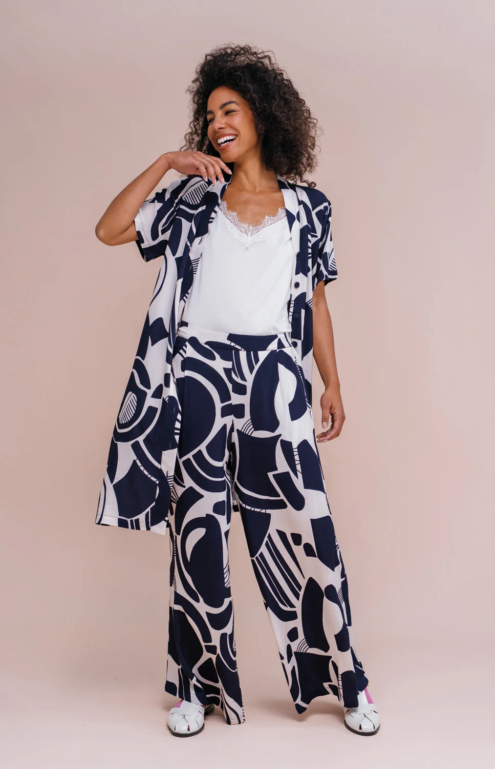 Wijde zomerbroek van EcoVero viscose - Image 5